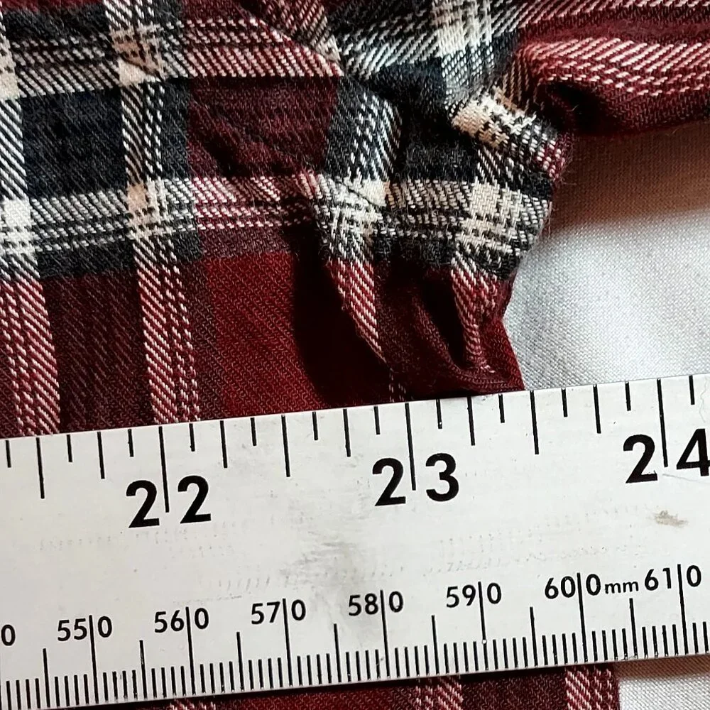 Banana Repulbic Mens Red/Brown/ White Plaid Shirt. SzM Long Sleeve Cabin Outdoor
